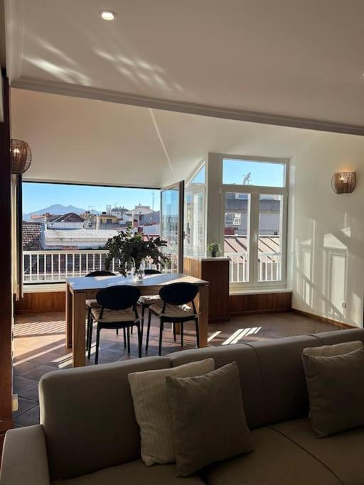 Centrico Apartamento Con Terraza Integrada Apartment วิโก ภายนอก รูปภาพ