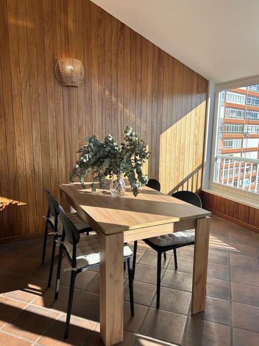 Centrico Apartamento Con Terraza Integrada Apartment วิโก ภายนอก รูปภาพ